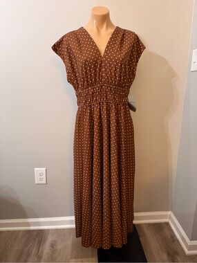 Danny and Nicole Brown Ivory Polka Dot Dress 10 New Stretch